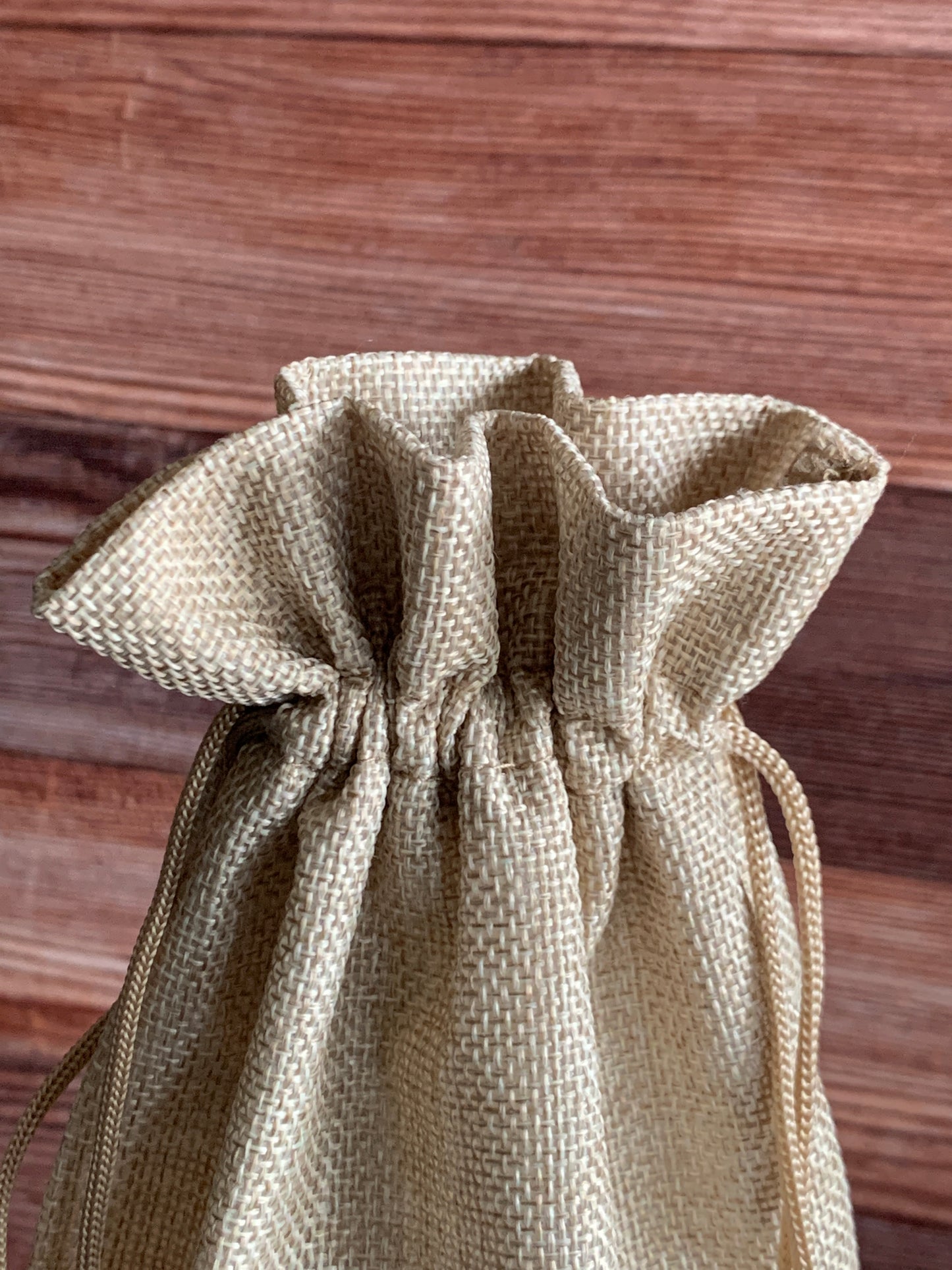Wine Carrier Bag Gift 'Toasts to the Hosts'